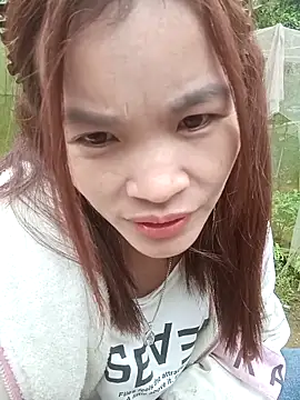 nangmo's cam snapshot