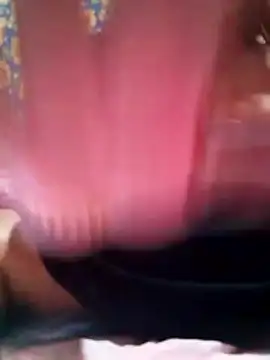 Huge_mama69's cam snapshot