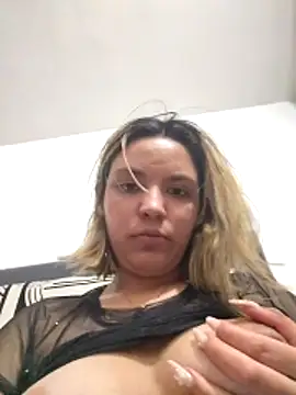 celeste_83's cam snapshot