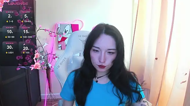 AliceeinWonderlanddd's cam snapshot