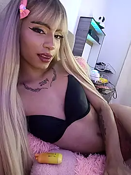 annie_thomson00's cam snapshot