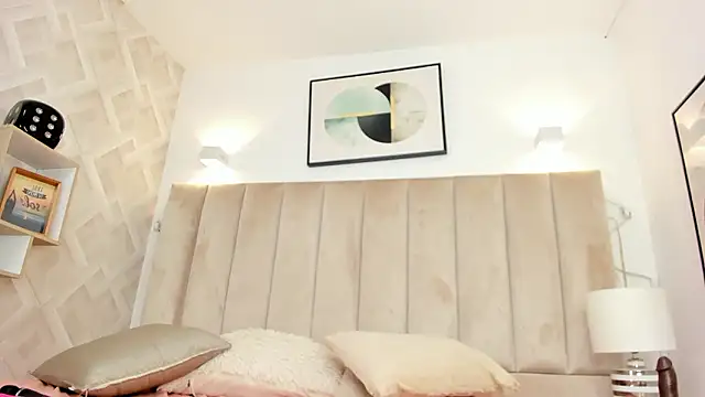 Anniie_Queen's cam snapshot