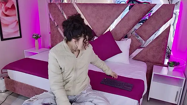 KatherineGomez live sex cam