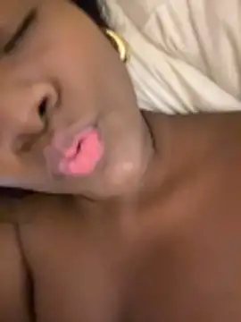 Tayra_Siny live sex cam