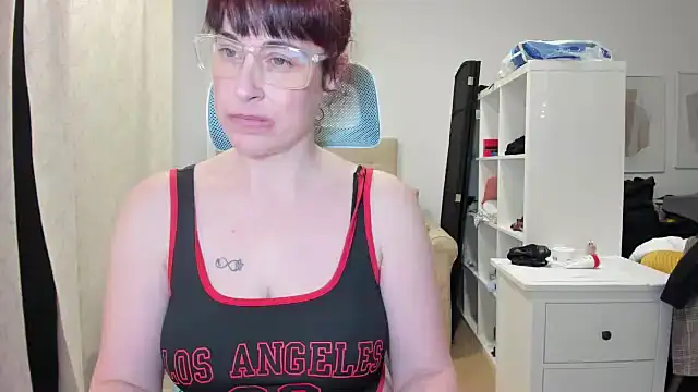 emmita69_'s cam snapshot