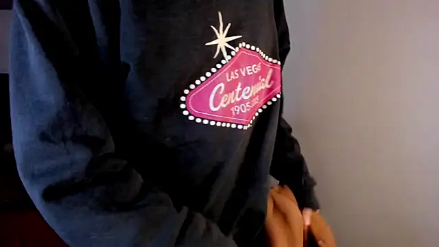 AnggelONfiree live sex cam