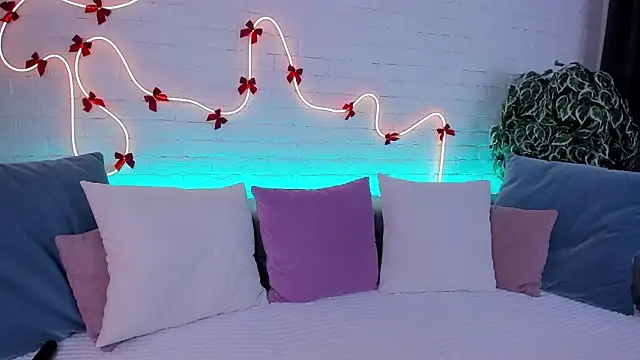 rossy_babe_'s cam snapshot