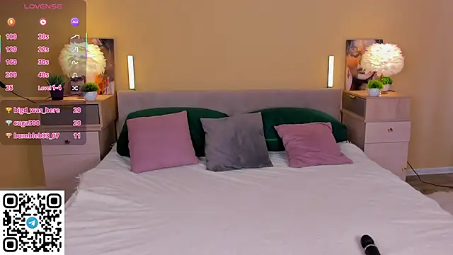 KiraRuiz's cam snapshot