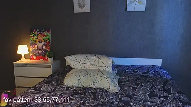 maddykatesshow's cam snapshot