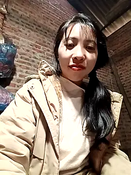 emaame68's cam snapshot