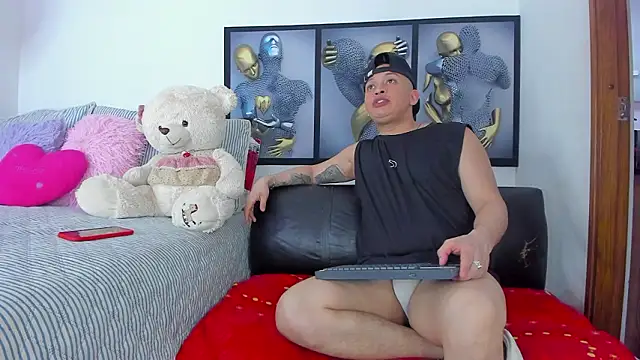 Angeline_focus live sex cam