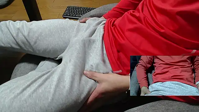 Yasu2000 live sex cam