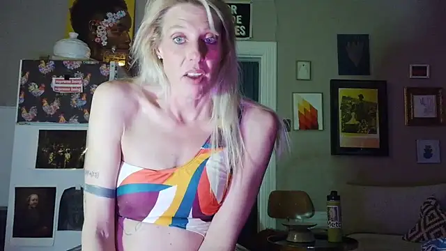 Glamazing's cam snapshot