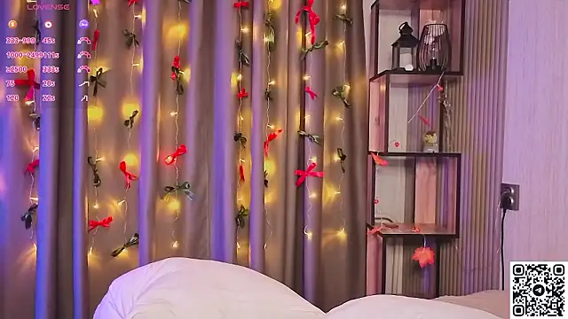 Monica_Reid's cam snapshot