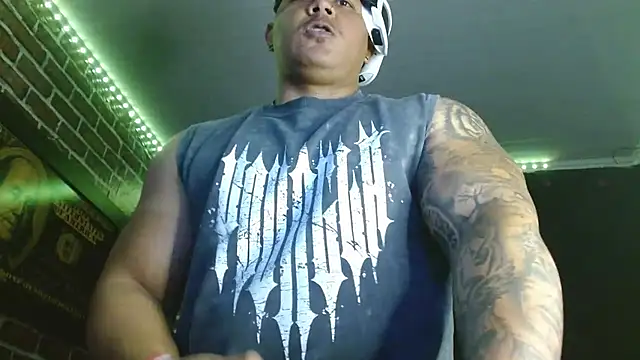 jordan_bigcock_'s cam snapshot