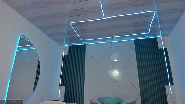 Dani_Gwyneth's cam snapshot