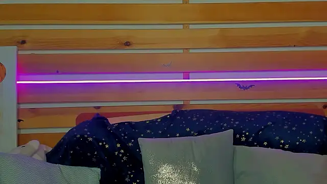 Lori_Williams's cam snapshot