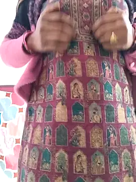 Indian-couple2025's cam snapshot