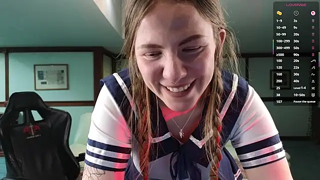 KiraRustle's cam snapshot