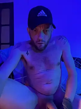 PutaNieves1983 live sex cam