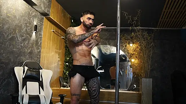 Austin_bolt's cam snapshot