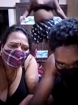 LoveOnStream's cam snapshot