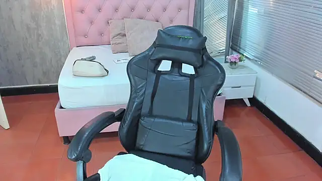 lissa_jhonsoon's cam snapshot