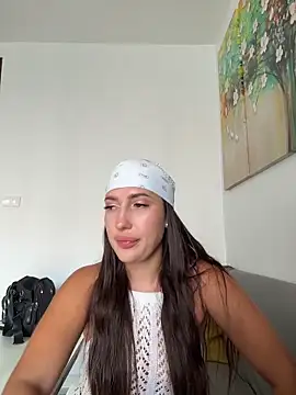 AleksandraRich's cam snapshot