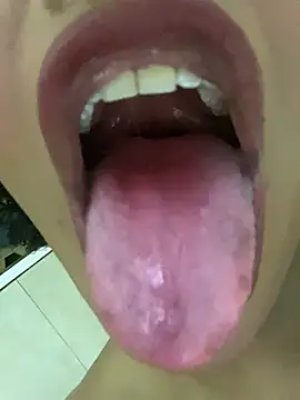 valeria_19x's cam snapshot