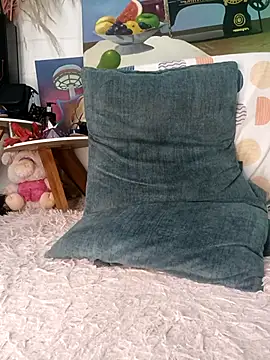 lovely_kitt's cam snapshot