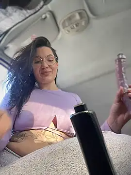 MeekyRich's cam snapshot