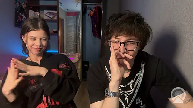 t_files_x's cam snapshot