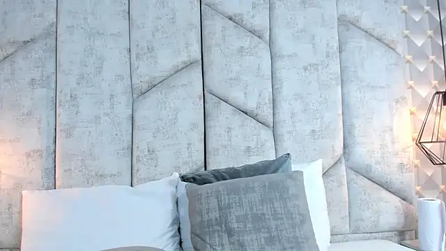 AshleyHill2's cam snapshot