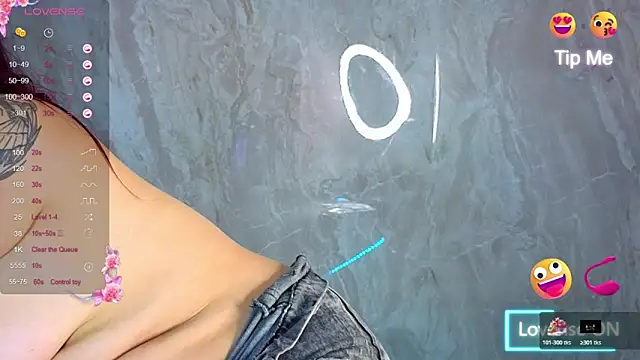 draviana_a_'s cam snapshot