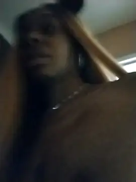 Jasmine_FullsShine's cam snapshot