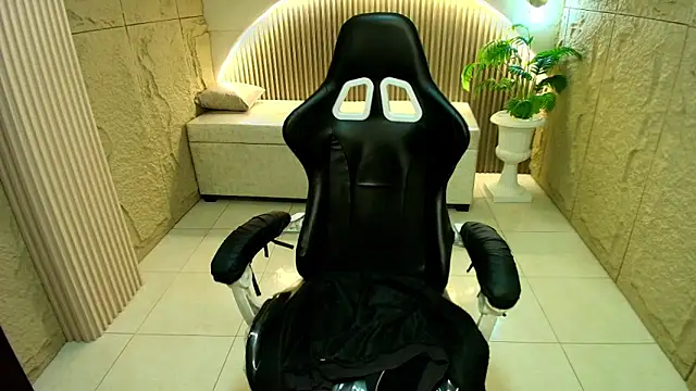 katalina_r_'s cam snapshot