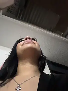 cristal__violetaa's cam snapshot