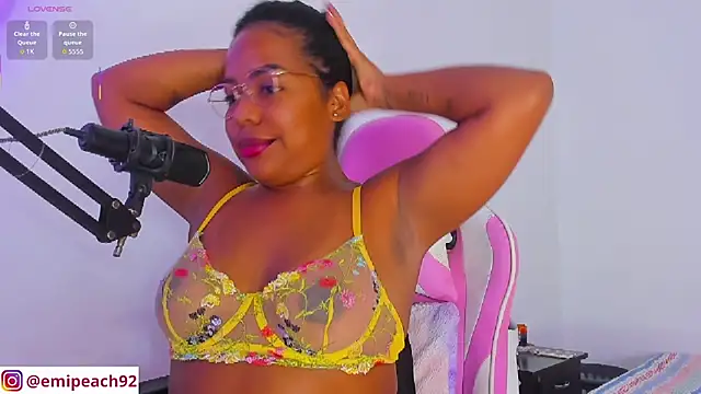 samanthaabloom's cam snapshot