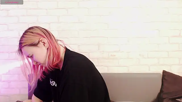 Ericha_Stone's cam snapshot