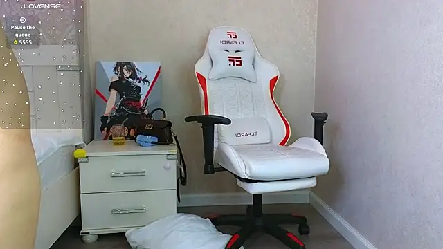 Diana_Moon_'s cam snapshot