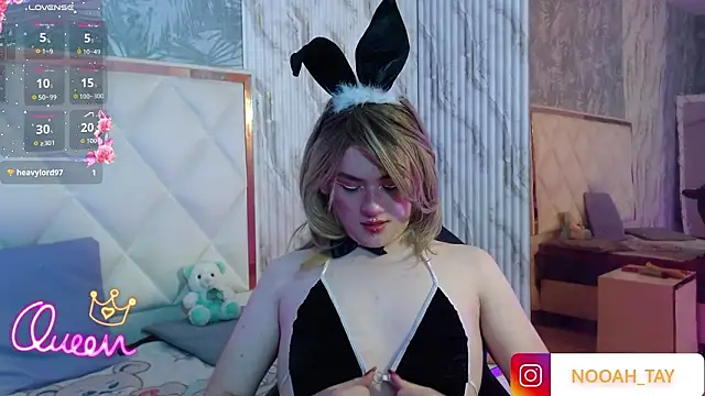 NOOAH_TAY live sex cam