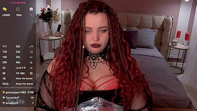 Miss_Maya_Mils's cam snapshot