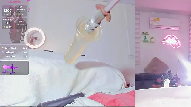 Maria_Jones_'s cam snapshot