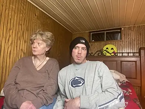 Mac_ThunderCock's cam snapshot