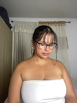 katthyasmitth's cam snapshot