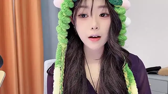 smalldaisy's cam snapshot