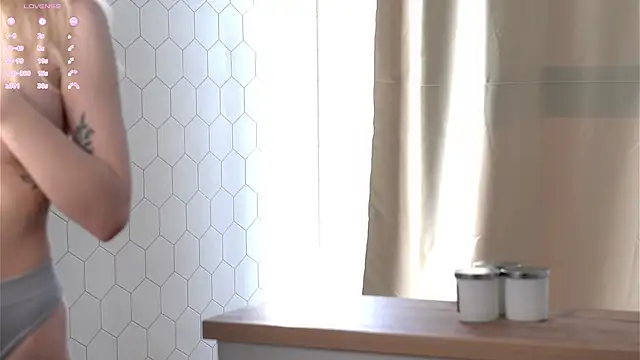 LeeryWonder's cam snapshot