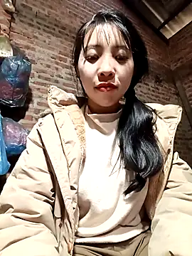 emaame68's cam snapshot