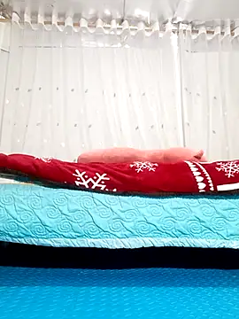 MilkShow live sex cam