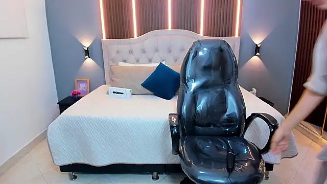 Tommy18__ live sex cam